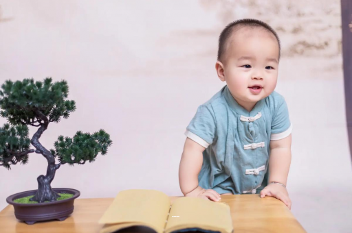 温县宝宝爱吐奶是什么原因